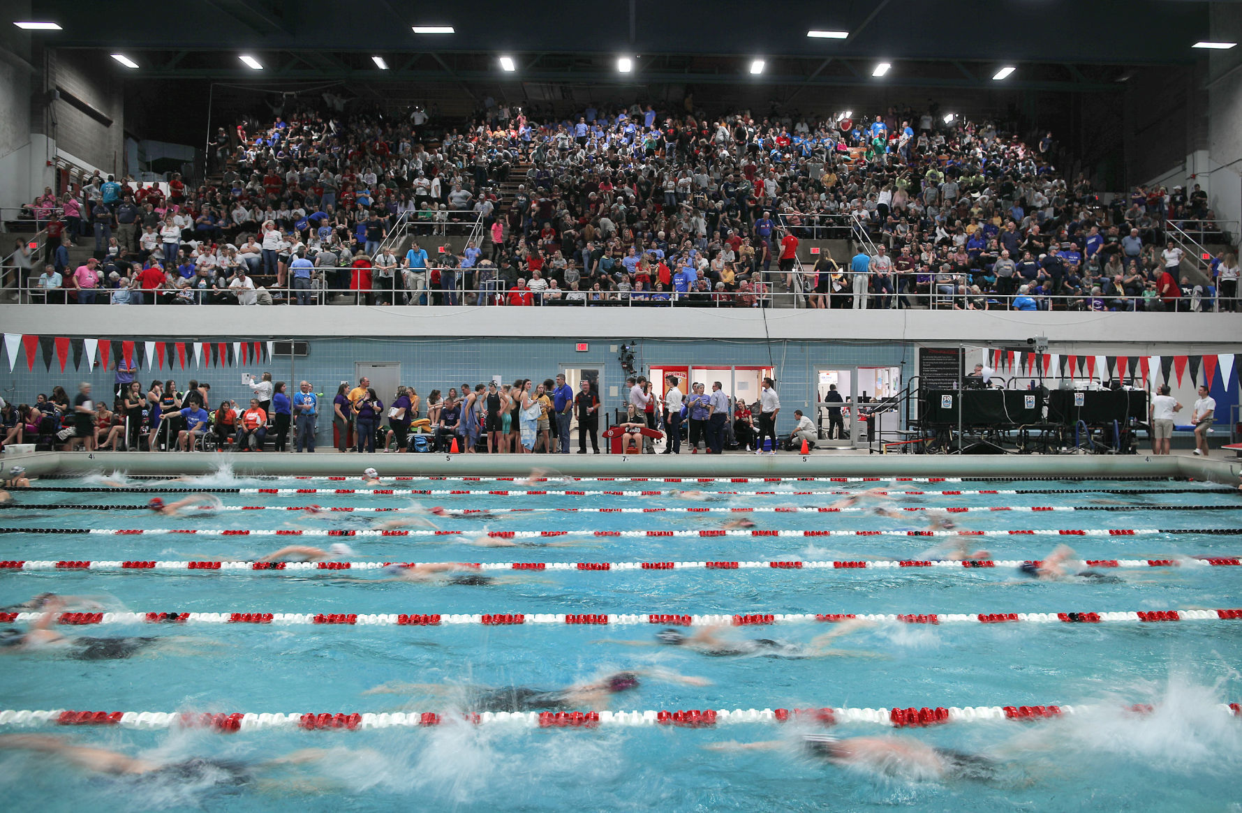 191116_D2SWIM10